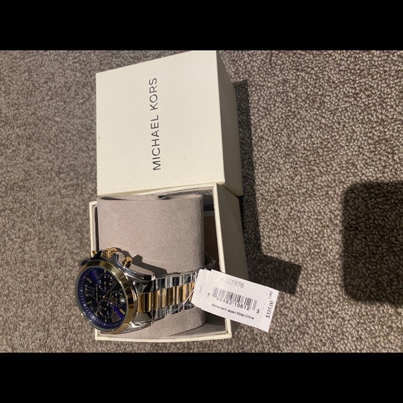 It’s till in the box - Picture 5 of 7